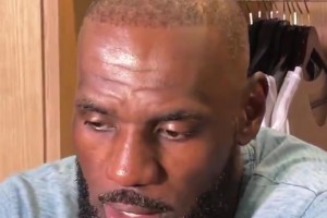 詹姆斯：小卡太棒了！对他我只有赞美！伤病是你无法控制的事情！